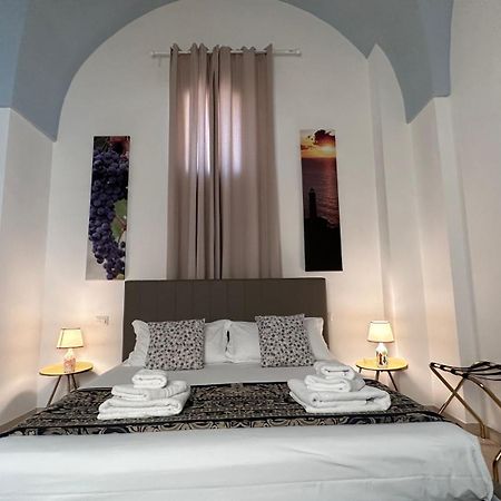 Casa Mamma Elvira Bed & Breakfast Лече Екстериор снимка