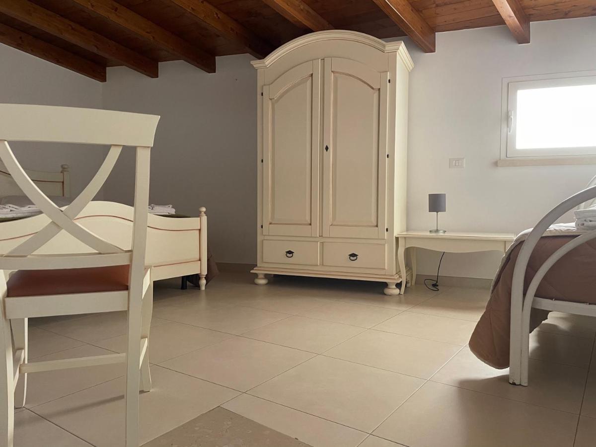 Casa Mamma Elvira Bed & Breakfast Лече Екстериор снимка